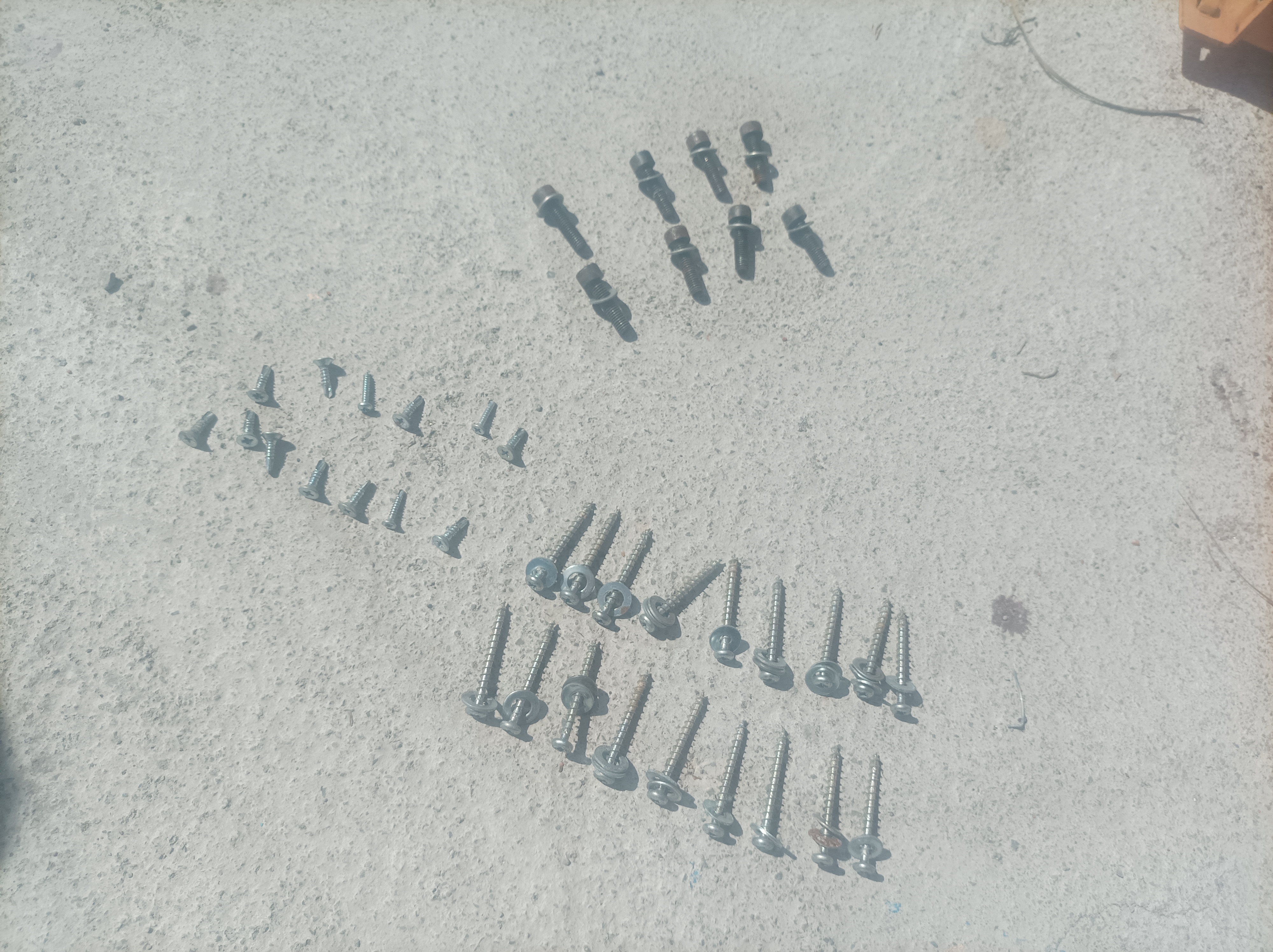 parada bus 188.5x136.7 304x409x145-164.5 (380eu.) 2u a despiece